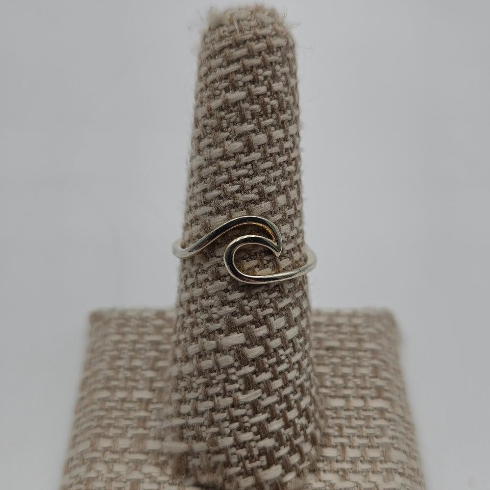 Size 7.5 Sterling Silver Ocean Wave Rustic Band Ring A3466